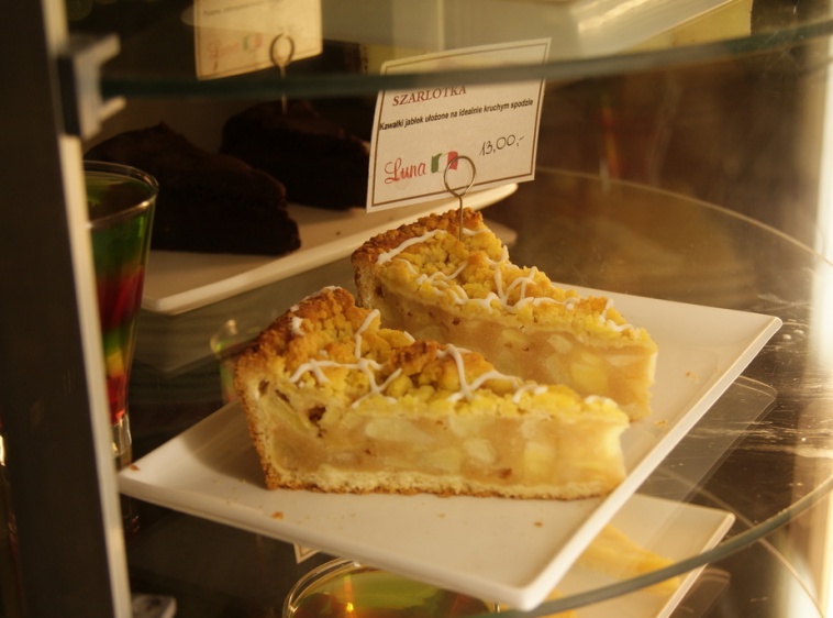 Luna Cafe